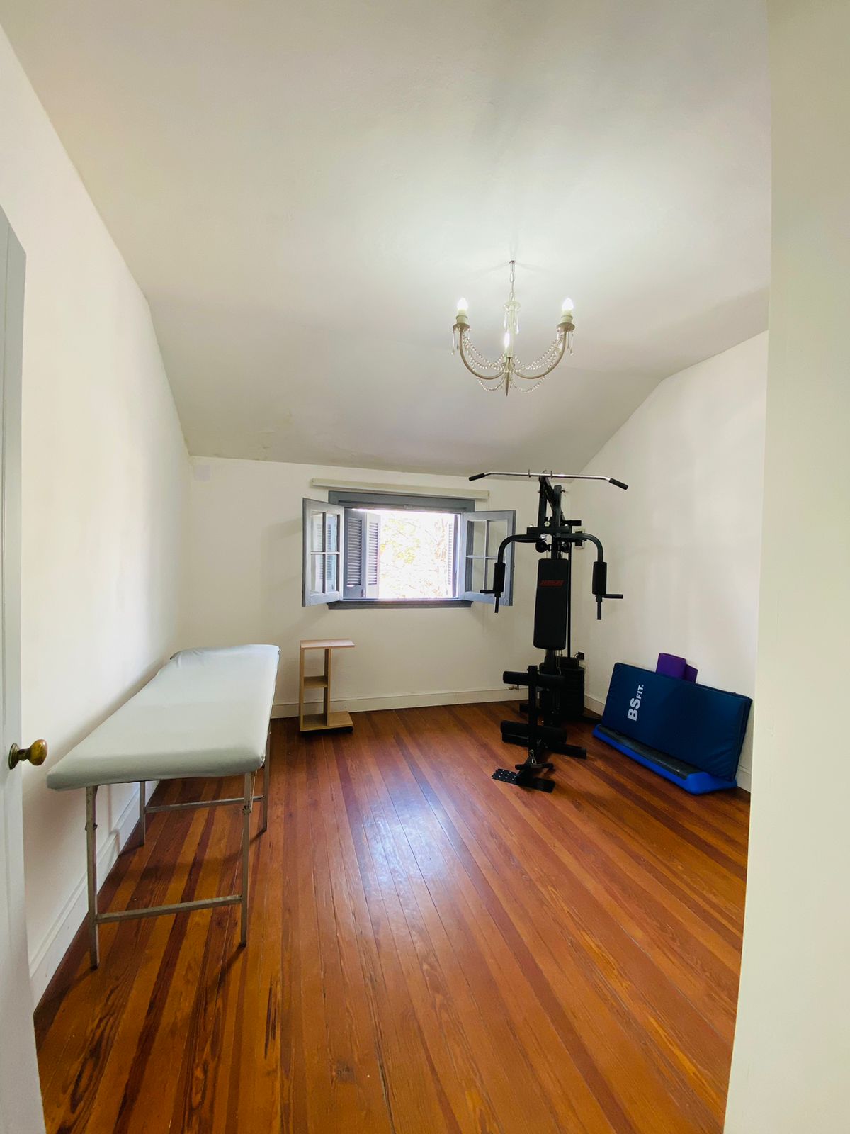 Consultorio y sala de rehabilitación de MOVEMENTO en Temperley